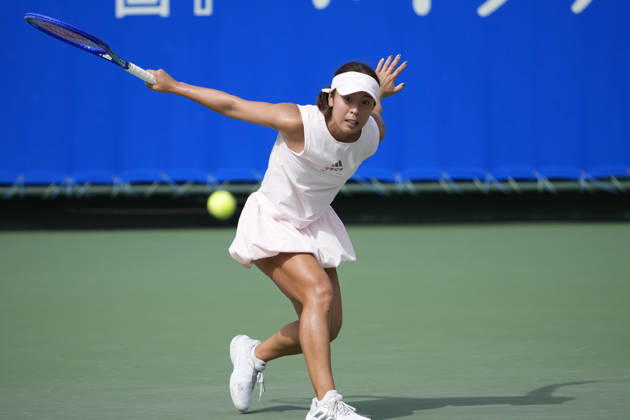 WTA, Tennis Damen Kinoshita Group Japan Open - Day 1 Mai Hontama of Japan competes in her round of 32 singles match against Viktorija Golubic of Switzerland at the 2026 Kinoshita Group Japan Open Women s tennis tournament at Utsubo Tennis Center in Osaka, Japan, on October 19, 2026. Osaka Japan  Copyright: xOwenxHammondx originalFilename:hammond-2026kino261019_np8H7.jpg