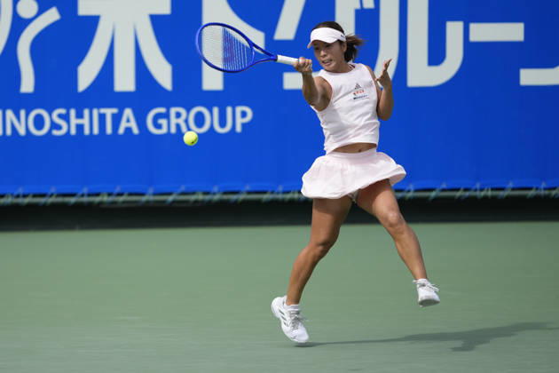 WTA, Tennis Damen Kinoshita Group Japan Open - Day 1 Mai Hontama of Japan competes in her round of 32 singles match against Viktorija Golubic of Switzerland at the 2026 Kinoshita Group Japan Open Women s tennis tournament at Utsubo Tennis Center in Osaka, Japan, on October 19, 2026. Osaka Japan  Copyright: xOwenxHammondx originalFilename:hammond-2026kino261019_npqx8.jpg