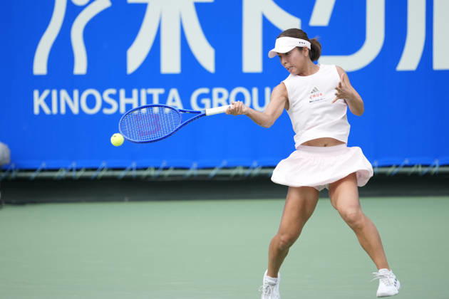 WTA, Tennis Damen Kinoshita Group Japan Open - Day 1 Mai Hontama of Japan plays Viktorija Golubic of Switzerland during their round of 32 singles match at the 2026 Kinoshita Group Japan Open Women s tennis tournament at Utsubo Tennis Center in Osaka, Japan, on October 19, 2026. Osaka Japan  Copyright: xOwenxHammondx originalFilename:hammond-2026kino261019_npSMQ.jpg