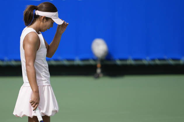 WTA, Tennis Damen Kinoshita Group Japan Open - Day 1 Mai Hontama (JPN) plays in her round of 32 singles match against Viktorija Golubic (SUI) at the 2026 Kinoshita Group Japan Open Women s tennis tournament at Utsubo Tennis Center in Osaka, Japan, on October 19, 2026. Osaka Japan  Copyright: xOwenxHammondx originalFilename:hammond-2026kino261019_npYLR.jpg
