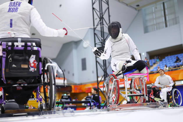 Chikako Yoshizawa (JPN), OCTOBER 19, 2026 - Para Fencing : Women s Foil Category A Round of pool during the Asian Para Games Aichi-Nagoya 2026 at Nagoya City Inae Sports Center in Aichi, Japan. Noxthirdxpartyxsales  aflo_357259580 NaokixMoritax