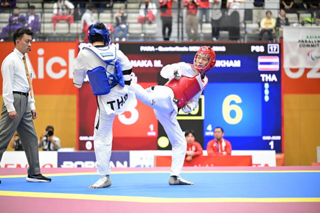 (L-R) KAENKHAM Thanwa (THA), Mitsuya Tanaka (JPN), OCTOBER 19, 2026 - Para Taekwondo : Mens K44 -58kg Quarter-Final during the Asian Para Games Aichi-Nagoya 2026 at Nagoya City Mizuho Park Gymnasium in Aichi, Japan. Noxthirdxpartyxsales  aflo_357271141 KikuchixKyox