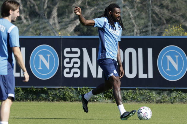 training session SSC Napoli Napoli s Cameroonian midfielder Andre-Frank Zambo Anguissa during of the UEFA Champions League group stage matchday 3 fixture between SSC Napoli and Bodo Glimt at the SSC Napoli training centre in Castelvoturno, Caserta, on 19, October, 2026. _BPH9145 Copyright: xAntonioxBalascox