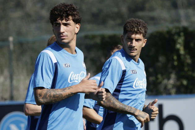 training session SSC Napoli Napoli s Italian defender Luca Marianucci and Napoli s Italian defender Giovanni Di Lorenzo during of the UEFA Champions League group stage matchday 3 fixture between SSC Napoli and Bodo Glimt at the SSC Napoli training centre in Castelvoturno, Caserta, on 19, October, 2026. _BPH9482 Copyright: xAntonioxBalascox