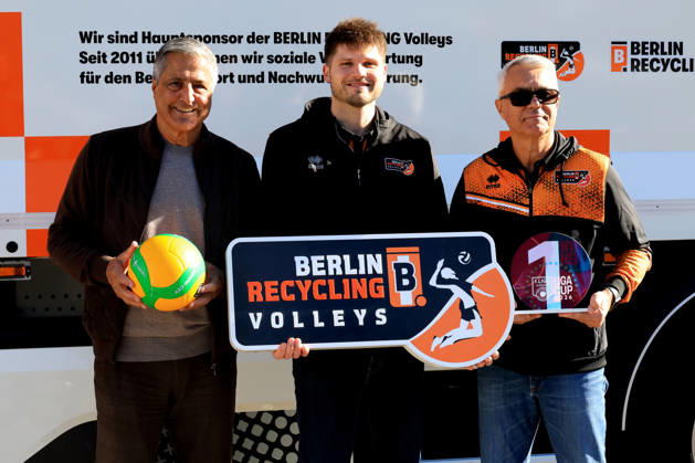 19.10.2026, DEU, GER , Deutschland, Volleyball, BR Volleys PK, Saison 2026 2027), Berlin, BR Volleys Geschäftsfuehrer Kaweh Niroomand, Headcoach Andrea Anastasi, Kapitän Ruben Schott nordphoto GmbH Engler Berlin Berlin Berlin Deutschland Copyright: xNordphotox xEnglerx