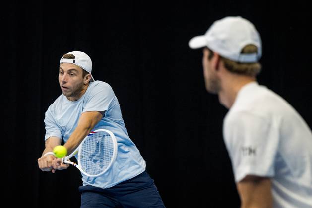 Tallon Griekspoor of the Netherlands and Botic Van de Zandschulp of the Netherlands pictured in action during the European Open ATP, Tennis Herren tennis tournament in Brussels, on Monday 19 October. This year s edition of the tournament is taking place from 17 to 25 October JASPERxJACOBS  x190290094x