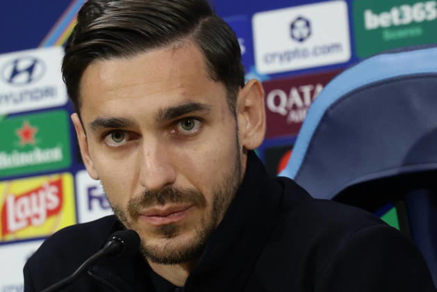 press conference, PK, Pressekonferenz SSC Napoli Napoli s Italian goalkeeper Alex Meret during the SSC Napoli press conference the day before the Champions League football match against Bodo Glimt at the Diego Armando Maradona stadium in Napoli on 19, October, 2026. ABP11745 Copyright: xAntonioxBalascox