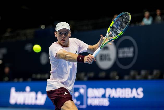 Alex Michelsen of the United States pictured in action during the European Open ATP, Tennis Herren tennis tournament in Brussels, on Monday 19 October. This year s edition of the tournament is taking place from 17 to 25 October JASPERxJACOBS  x190305284x