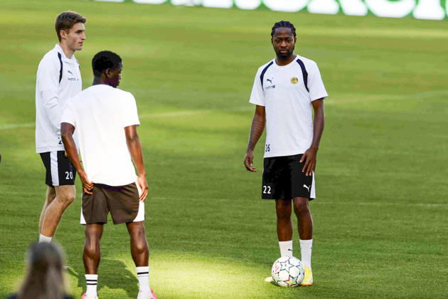 training session Bodo Glimt Bodo Glimt s Norwegian defender Fredrik Sjovold, Bodo Glimt s Norwegian midfielder Joel Mvuka during training of the UEFA Champions League Bodo Glimt against SSC Napoli at Diego Armando Maradona Stadium on October, 19, 2026 in Naples, _BPH0067 Copyright: xAntonioxBalascox