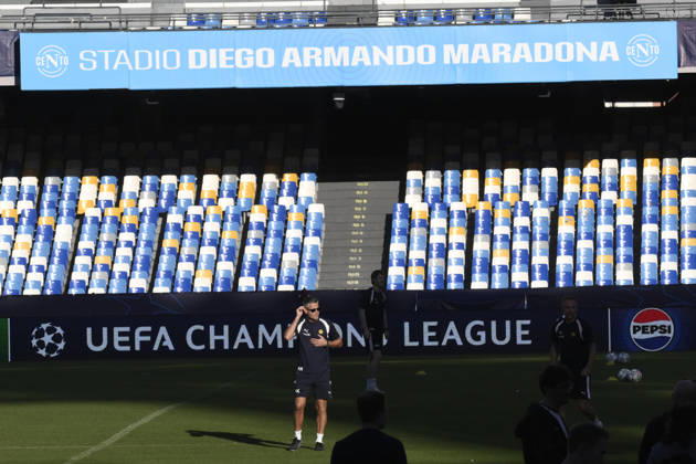 October 19, 2026, Napoli: Bodo Glimt s head coach Kjetil Knutsen attends a training session at ˜Diego Armando Maradona™ stadium™ in Naples ( Italy) , 19 october 2026. Ssc. Bodo-Glimt will face Ssc Napoli in their UEFA Champions League match on 20 october 2026. ANSA CIRO FUSCO. UEFA Champions League - Napoli Vs Bodo-Glimt  - ZUMAa110 20261019_zaf_a110_016 Copyright: xCiroxFuscox