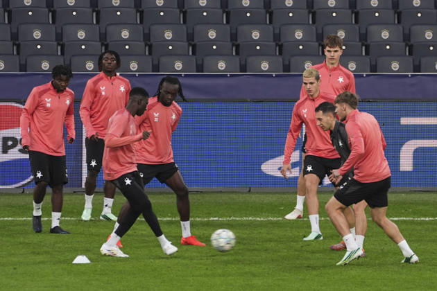 Ahead of Fenerbahce v Slavia Prague - UEFA Champions League ISTANBUL, TURKIYE - OCTOBER 19: Players of Slavia Prague attends the training session ahead of their UEFA Champions League match between Fenerbahce and Slavia Prague at Chobani Stadium in Istanbul, Turkiye, on October 19, 2026. Beyza Comert Anadolu Istanbul Turkey. Editorial use only. Please get in touch for any other usage.  Copyright: x2026xAnadoluxBeyzaxComertx