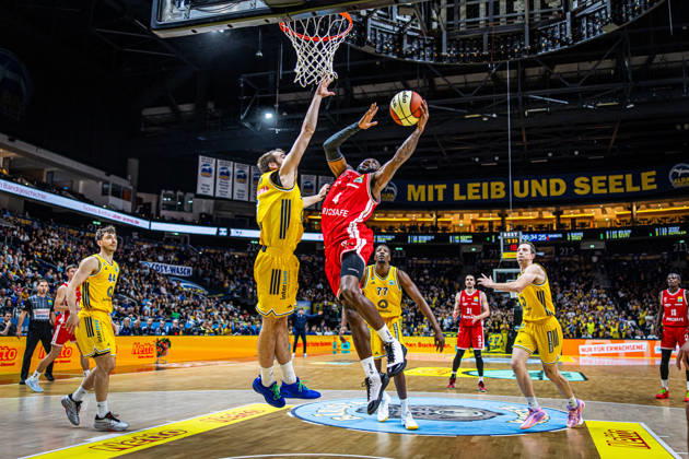 Basketball Berlin 19.10.2026 Saison 2026 2027 Netto BBL Pokal Achtelfinale Alba Berlin - BMA365 Bamberg Baskets Jordan Jones (Bamberg, No.04)