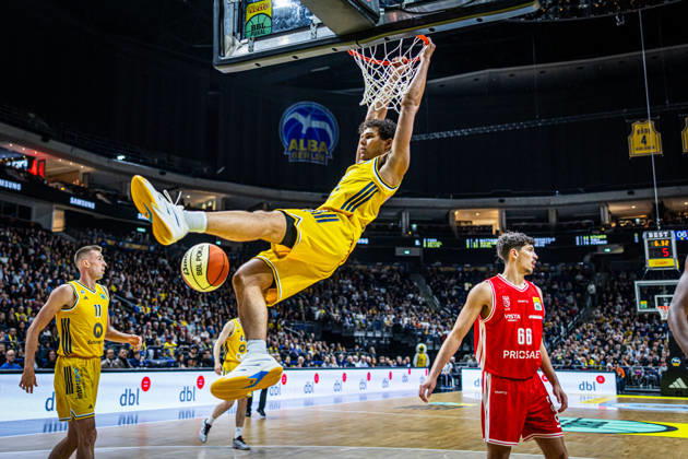 Basketball Berlin 19.10.2026 Saison 2026 2027 Netto BBL Pokal Achtelfinale Alba Berlin - BMA365 Bamberg Baskets Brandon Angel (Alba Berlin, No.21)