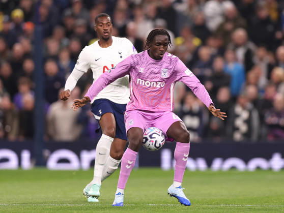London, England, 19th October 2026. Sidiki Cherif of Coventry City holds the ball up from Tosin Adarabioyo of Tottenham during the Tottenham Hotspur vs Coventry City Premier League match at the Tottenham Hotspur Stadium, London. Picture credit should read: David Klein Sportimage EDITORIAL USE ONLY. No use with unauthorised audio, video, data, fixture lists, club league logos or live services. Online in-match use limited to 120 images, no video emulation. No use in betting, games or single club league player publications. SPI_017_DK_Spurs_Cov SPI-5085-0019