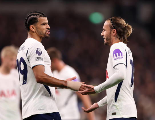 London, England, 19th October 2026. Dominic Solanke of Tottenham talkes to James Maddison of Tottenham during the Tottenham Hotspur vs Coventry City Premier League match at the Tottenham Hotspur Stadium, London. Picture credit should read: David Klein Sportimage EDITORIAL USE ONLY. No use with unauthorised audio, video, data, fixture lists, club league logos or live services. Online in-match use limited to 120 images, no video emulation. No use in betting, games or single club league player publications. SPI_039_DK_Spurs_Cov SPI-5085-0041