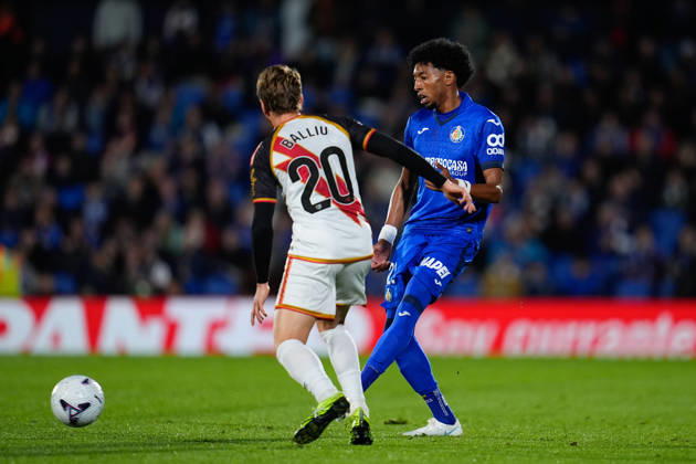October 19, 2026, Getafe, Madrid, Spain: Johan Mojica of Getafe CF passes the ball during the Spanish League, LaLiga EA Sports, football match between Getafe CF and Rayo Vallecano at Coliseum de Getafe stadium on October 19, 2026, in Getafe, Spain. Getafe CF V Rayo Vallecano - LaLiga EA Sports  - ZUMAa181 20261019_zaa_a181_027 Copyright: xDennisxAgyemanx
