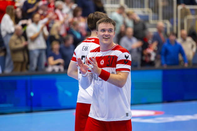 19.10.2026, 8. Spieltag der 2. Handball-Bundesliga, TuSEM Essen - TV Emsdetten. Max Neuhaus (TuSEM Essen) bejubelt den Sieg. Essen Am Hallo NRW Deutschland xRHR-FOTO DEx Copyright: DennisxEwert RHR-FOTOx RHR-FOTO DE