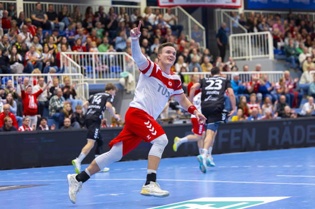 19.10.2026, 8. Spieltag der 2. Handball-Bundesliga, TuSEM Essen - TV Emsdetten. Max Neuhaus (TuSEM Essen) jubelt. Essen Am Hallo NRW Deutschland xRHR-FOTO DEx Copyright: DennisxEwert RHR-FOTOx RHR-FOTO DE