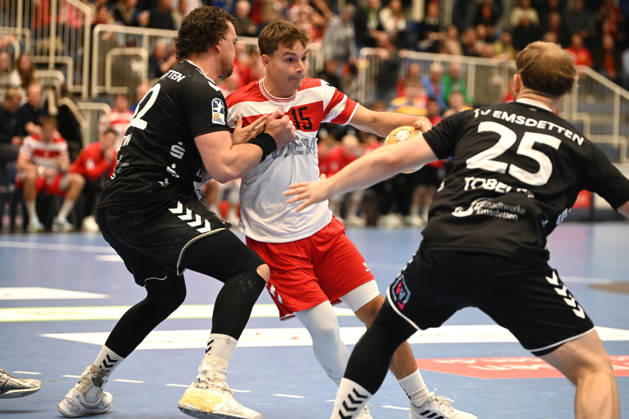 Nils Homscheid TuSEM Essen - TV Emsdetten 19.10.2026 Nils Homscheid (TuSEM Essen), 2. Handball Bundesliga TuSEM Essen - TV Emsdetten am 19. Oktober 2026 in der Sporthalle am Hallo, Essen. Endstand: 32:25 vor 2.132 Zuschauer.