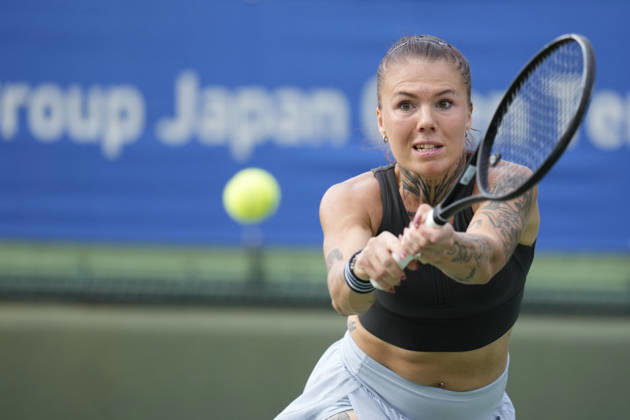 WTA, Tennis Damen Kinoshita Group Japan Open - Day 2 Oleksandra Oliynykova of Ukraine plays her round of 32 singles match against Mary Stoiana of the United States at the 2026 Kinoshita Group Japan Open Women s tennis tournament at Utsubo Tennis Center in Osaka, Japan, on October 20, 2026. Osaka Japan Copyright: xOwenxHammondx originalFilename:hammond-2026kino261020_npi1F