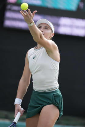 WTA, Tennis Damen Kinoshita Group Japan Open - Day 2 Mary Stoiana of the United States competes in her round of 32 singles match against Oleksandra Oliynykova of Ukraine at the 2026 Kinoshita Group Japan Open Women s tennis tournament at Utsubo Tennis Center in Osaka, Japan, on October 20, 2026. Osaka Japan Copyright: xOwenxHammondx originalFilename:hammond-2026kino261020_nptcR