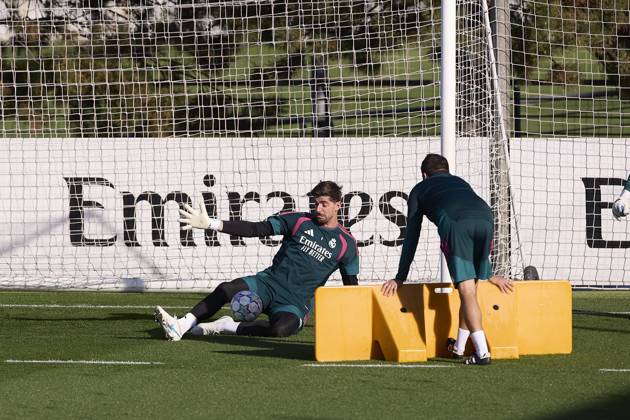 October 20, 2026, Madrid, Spain: Thibaut Courtois (Real Madrid CF) is seen in action during a training session on the eve of the UEFA Champions League 2026 2027 match between Real Madrid CF and RB Leipzig..Real Madrid CF is holding its final training session ahead of its third UEFA Champions League game. Madrid Spain - ZUMAs197 20261020_aaa_s197_026 Copyright: xFedericoxTitonex