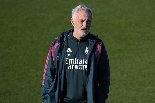 Real Madrid CF s coach Jose Mourinho during training session prior to the Champions League round 3 match against RB Leipzig. October 20 2026. (20261020117)