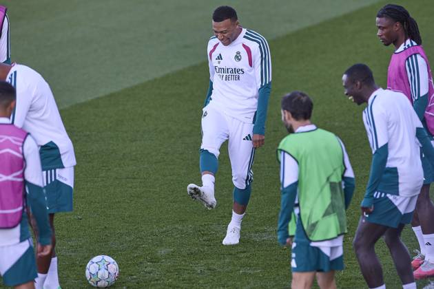 UEFA Champions League 2026 2027 - Real Madrid CF training session in Madrid, Spain - 20 Oct 2026 Kylian Mbappe (Real Madrid CF) is seen in action during a training session on the eve of the UEFA Champions League 2026 2027 match between Real Madrid CF and RB Leipzig. Real Madrid CF is holding its final training session ahead of its third UEFA Champions League game. Madrid Spain Copyright: xFedericoxTitonex xSOPAxImagesx Federico-Titone-1460428