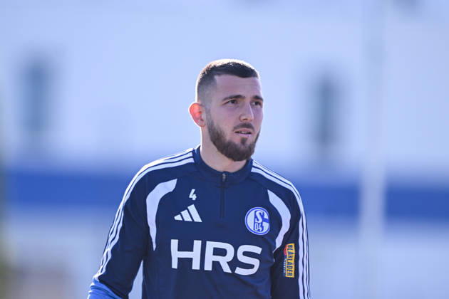 20.10.2026, Fussball, Saison 2026 2027, Bundesliga, Training des FC Schalke 04, Hasan Kurucay (FC Schalke 04) xRHR-FOTO YYx Copyright: KROEGER RHR-FOTOx RHR-FOTO YY