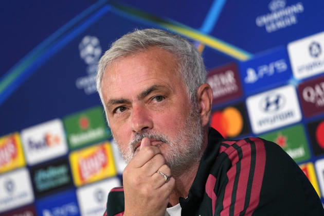 Real Madrid CF s coach Jose Mourinho in press conference, PK, Pressekonferenz after raining session prior to the Champions League round 3 match against RB Leipzig. October 20 2026. (20261020429)