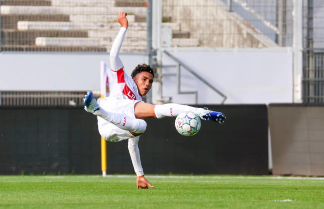 20.10.2026, Stuttgart, Fußball U19 Champions League, Saison 2026 2027, U19 YouthLeague VfB Stuttgart vs. Atletico Madrid, Malik Mosrati (VfB)