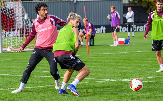 20.10.2026 - Fussball - 2. Fussball - Bundesliga - Saison 2026 2027 - 1. FC Nürnberg Nuernberg FCN ( Club ) - Training - Sportfoto Zink - xwoxzix - Rayan Ghrieb (7, 1. FC Nürnberg FCN ) Sigurd Haugen ( 9, 1. FC Nürnberg FCN )