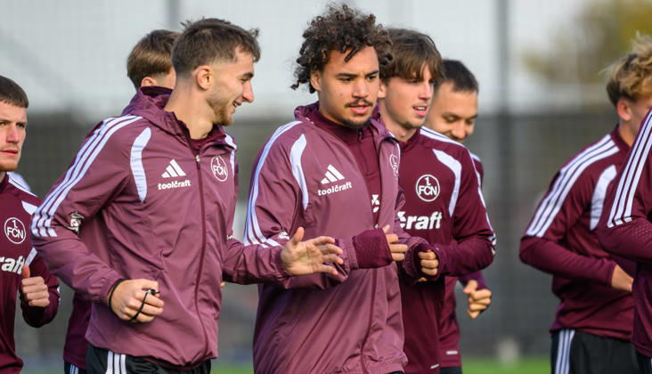 20.10.2026 - Fussball - 2. Fussball - Bundesliga - Saison 2026 2027 - 1. FC Nürnberg Nuernberg FCN ( Club ) - Training - Sportfoto Zink - xwoxzix - Adam Markhiev (6, 1. FC Nürnberg FCN ) Rafael Lubach (18, 1. FC Nürnberg FCN )
