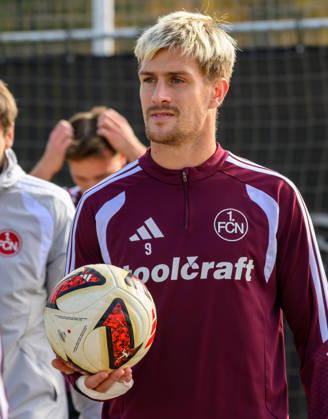 20.10.2026 - Fussball - 2. Fussball - Bundesliga - Saison 2026 2027 - 1. FC Nürnberg Nuernberg FCN ( Club ) - Training - Sportfoto Zink - xwoxzix - Sigurd Haugen ( 9, 1. FC Nürnberg FCN )