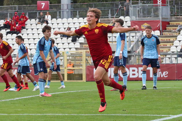 IPA89952460 - October 20, 2026, UEFA Youth League Spring Season: AS Roma vs. SK Slovan Bratislava. Pictured: Lorenzo Paratici celebrates (Photo by Gino Mancini)  Copyright: xGinoxMancini IPAxSportx xx IPA89952460 IPA89952460