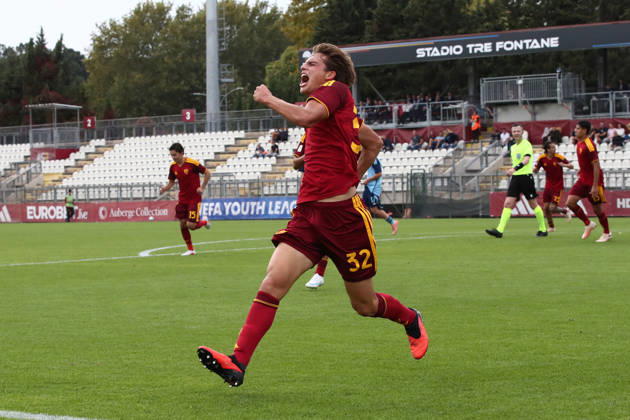 IPA89952611 - October 20, 2026 UEFA Youth League Spring Season: AS Roma vs. SK Slovan Bratislava. In the photo: Paratici celebrates (Photo by Gino Mancini)  Copyright: xGinoxMancini IPAxSportx xx IPA89952611 IPA89952611
