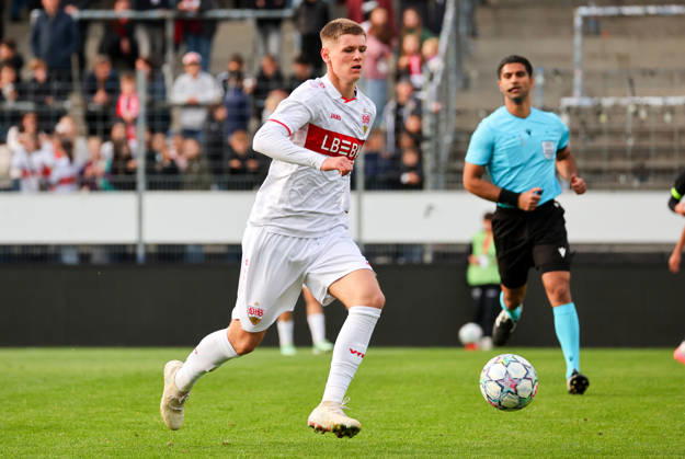 20.10.2026, Stuttgart, Fußball U19 Champions League, Saison 2026 2027, U19 YouthLeague VfB Stuttgart vs. Atletico Madrid, Kian Speidel (VfB)