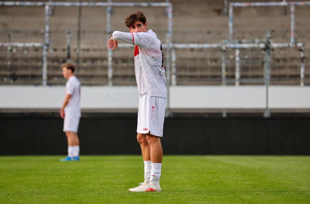 20.10.2026, Stuttgart, Fußball U19 Champions League, Saison 2026 2027, U19 YouthLeague VfB Stuttgart vs. Atletico Madrid, Konstantinos Karangelis (VfB)
