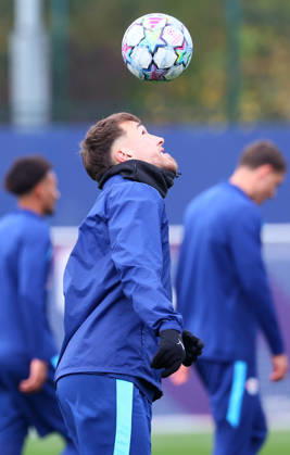 RB Leipzig - Training Champions League Leipzig, 20.10.2026, RB Akademie, UEFA Champions League , RB Leipzig - Abschlusstraining am Vortag von Real Madrid v. RBLeipzig , Im Bild: Brajan Gruda (10, RB Leipzig) ,