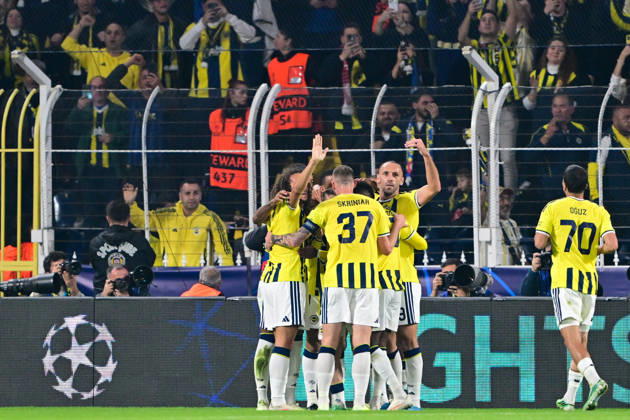 Fenerbahce v Slavia Praha - UEFA Champions League ISTANBUL, TURKIYE - OCTOBER 20: Mason Greenwood (11) of Fenerbahce celebrates with teammates after scoring a goal during the UEFA Champions League Week 3 match between Fenerbahce and Slavia Praha at Chobani Stadium, on October 20, 2026 in Istanbul, Turkiye. Serhat Cagdas Anadolu Istanbul Turkey. Editorial use only. Please get in touch for any other usage.  Copyright: x2026xAnadoluxSerhatxCagdasx