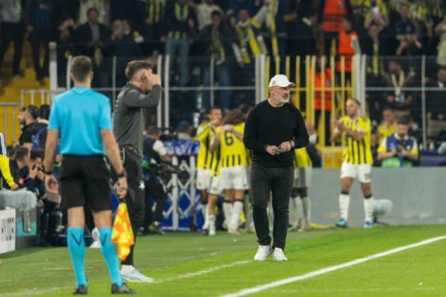 2026-10-20 Fenerbahce SK v SK Slavia Praha - UEFA Champions League 2026 27 League Phase MD3 ISTANBUL, TURKEY - OCTOBER 20: Coach Jindrich Trpisovsky of SK Slavia Praha during the UEFA Champions League 2026 27 League Phase MD3 match between Fenerbahce SK and SK Slavia Praha at Ulker Sukru Saracoglu Stadium on October 20, 2026 in Istanbul, Turkey. (Photo by BSR Agency) Istanbul Turkey Content not available for redistribution in The Netherlands directly or indirectly through any third parties. Copyright: xBSRxAgencyx