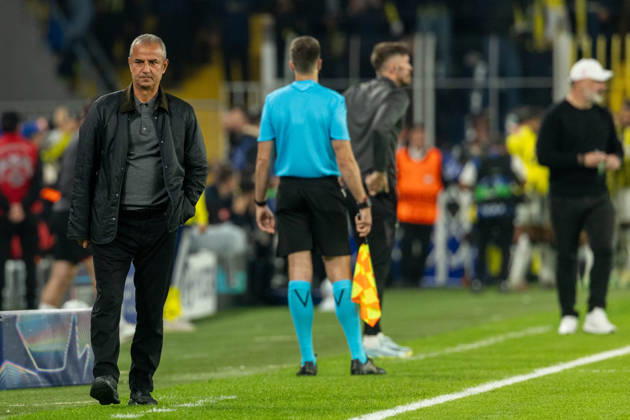 2026-10-20 Fenerbahce SK v SK Slavia Praha - UEFA Champions League 2026 27 League Phase MD3 ISTANBUL, TURKEY - OCTOBER 20: Coach Ismail Kartal of Fenerbahce during the UEFA Champions League 2026 27 League Phase MD3 match between Fenerbahce SK and SK Slavia Praha at Ulker Sukru Saracoglu Stadium on October 20, 2026 in Istanbul, Turkey. (Photo by BSR Agency) Istanbul Turkey Content not available for redistribution in The Netherlands directly or indirectly through any third parties. Copyright: xBSRxAgencyx