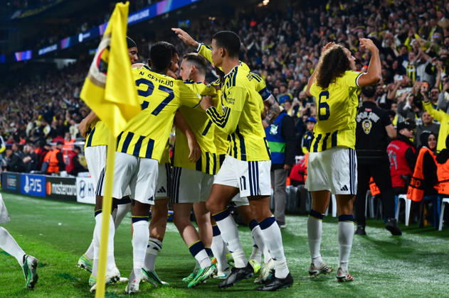 Fenerbahce v Slavia Praha - UEFA Champions League ISTANBUL, TURKIYE - OCTOBER 20: Oguz Aydin (70) of Fenerbahce celebrates with his teammates after scoring a goal during the UEFA Champions League Week 3 match between Fenerbahce and Slavia Praha at Chobani Stadium, on October 20, 2026 in Istanbul, Turkiye. Arif Hudaverdi Yaman Anadolu Istanbul Turkey. Editorial use only. Please get in touch for any other usage.  Copyright: x2026xAnadoluxArifxHudaverdixYamanx
