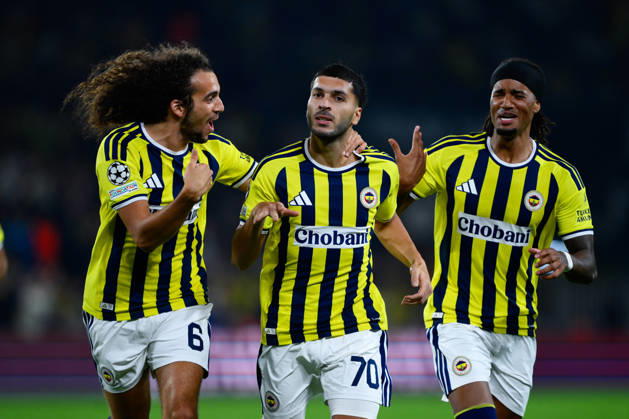 Fenerbahce v Slavia Praha - UEFA Champions League ISTANBUL, TURKIYE - OCTOBER 20: Oguz Aydin (70) of Fenerbahce celebrates with his teammates after scoring a goal during the UEFA Champions League Week 3 match between Fenerbahce and Slavia Praha at Chobani Stadium, on October 20, 2026 in Istanbul, Turkiye. Arif Hudaverdi Yaman Anadolu Istanbul Turkey. Editorial use only. Please get in touch for any other usage.  Copyright: x2026xAnadoluxArifxHudaverdixYamanx