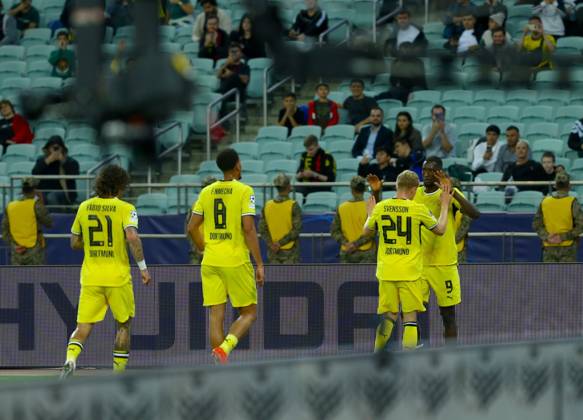 Sabah FC v Borussia Dortmund - UEFA Champions League BAKU, AZERBAIJAN - OCTOBER 20: Players of Borussia Dortmund celebrate after a goal during UEFA Champions League week 3 football match between Sabah FC and Borussia Dortmund at Baku Olympic Stadium in Baku, Azerbaijan on October 20, 2026. Resul Rehimov Anadolu Baku Azerbaijan. Editorial use only. Please get in touch for any other usage.  Copyright: x2026xAnadoluxResulxRehimovx