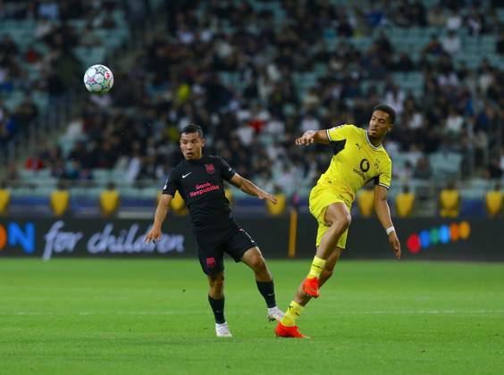 Sabah FC v Borussia Dortmund - UEFA Champions League BAKU, AZERBAIJAN - OCTOBER 20: Umarali Rahmanaliyev of Sabah FC in action against Felix Namecha of Borussia Dortmund during UEFA Champions League week 3 football match between Sabah FC and Borussia Dortmund at Baku Olympic Stadium in Baku, Azerbaijan on October 20, 2026. Resul Rehimov Anadolu Baku Azerbaijan. Editorial use only. Please get in touch for any other usage.  Copyright: x2026xAnadoluxResulxRehimovx