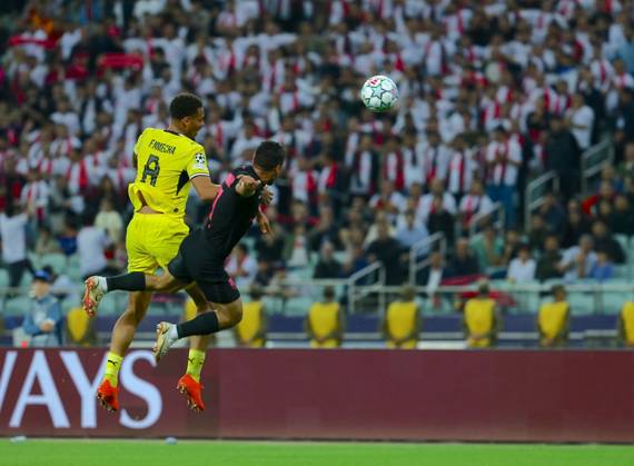 Sabah FC v Borussia Dortmund - UEFA Champions League BAKU, AZERBAIJAN - OCTOBER 20: Felix Nmecha of Borussia Dortmund in action during UEFA Champions League week 3 football match between Sabah FC and Borussia Dortmund at Baku Olympic Stadium in Baku, Azerbaijan on October 20, 2026. Resul Rehimov Anadolu Baku Azerbaijan. Editorial use only. Please get in touch for any other usage.  Copyright: x2026xAnadoluxResulxRehimovx