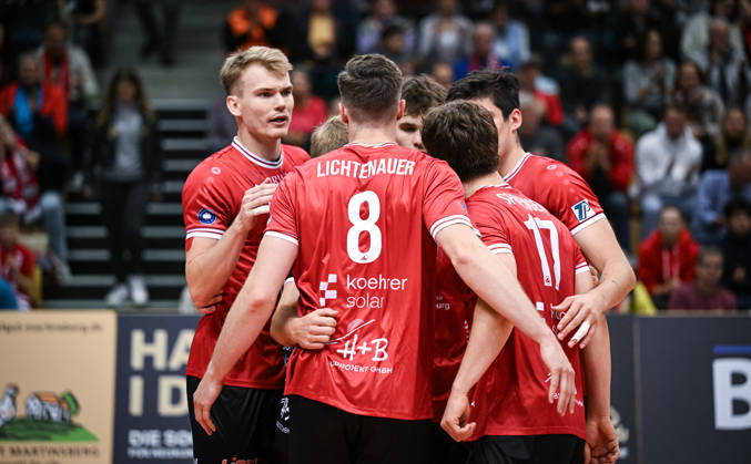 Volleyball 1. Bundesliga Saison 2026 2027 1. Spieltag 20.10.2026 TV Rottenburg - SWD powervolleys Dueren Team TV Rottenburg; Daniel Sulista, Niklas Lichtenauer und Aurel Sprenger (v.li.)