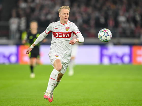 Chris Fuehrich (VfB Stuttgart) controls the Ball during the UEFA Champions League 2026 2027 match between Stuttgart and Atlético de Madrid at Arena Stuttgart on October 20, 2026 in Stuttgart, Germany. (Photo by Harry Langer DeFodi Images) -