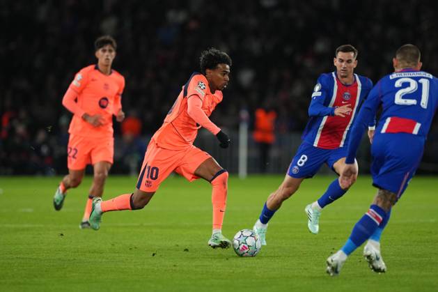 Lamine Yamal of Barcelona Paris Saint-Germain v Barcelona, UEFA Champions League, Football, Parc des Princes, Paris, France - 20 Oct 2026Paris Parc des Princes France  Copyright: xDavexWinter Shutterstockx 17226708ap